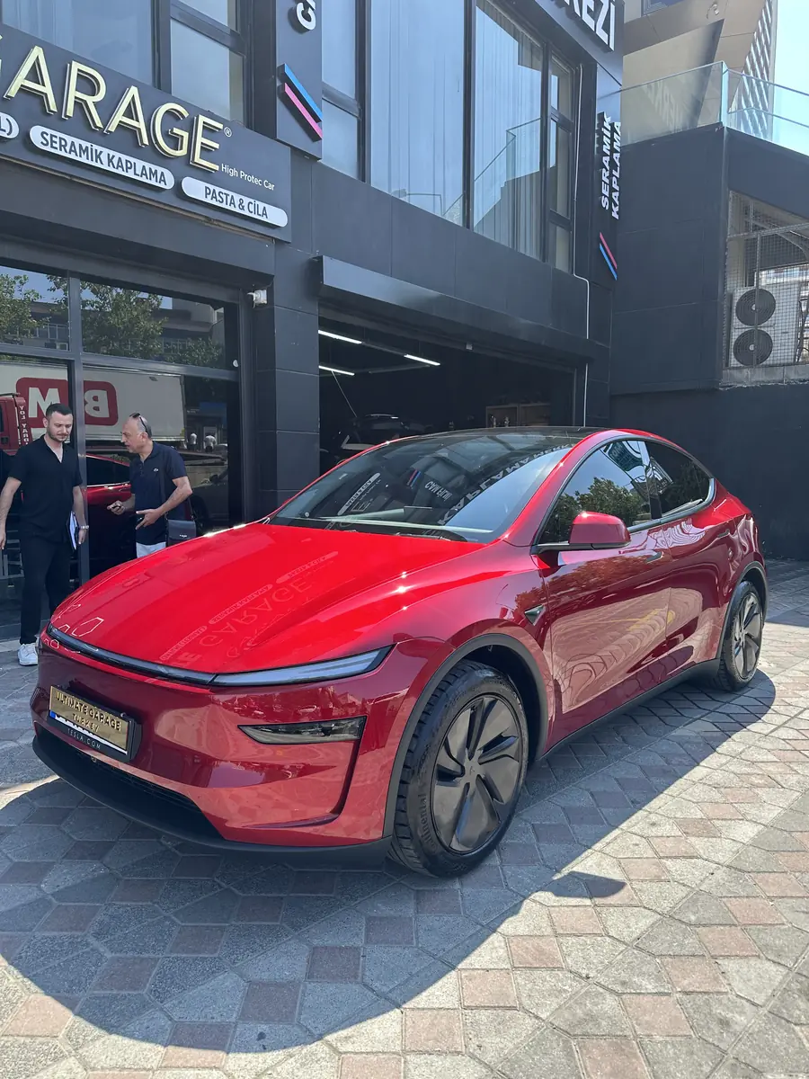 Tesla Model Y
