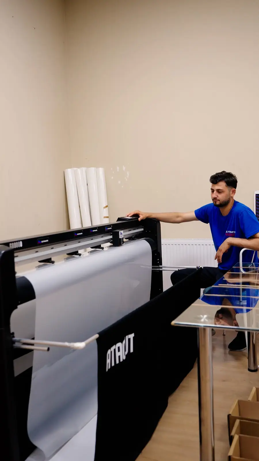 Plotter odası — Kesim plotteri